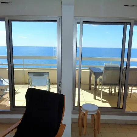 Appartement Double Terrasse En 1ere Ligne Mer, Dernier Etage