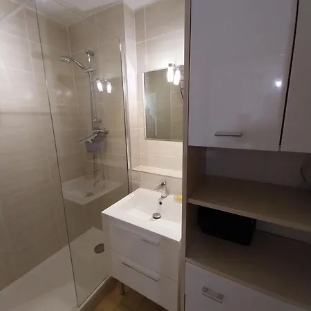 Double Terrasse En 1ere Ligne Mer, Dernier Etage * Sète