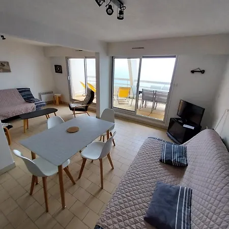 Appartement Double Terrasse En 1ere Ligne Mer, Dernier Etage Sète