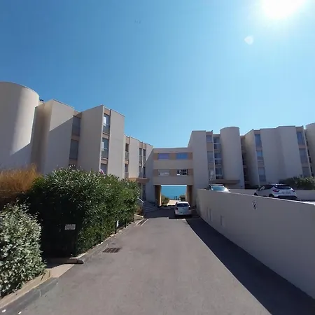 Апартаменты Double Terrasse En 1ere Ligne Mer, Dernier Etage Сет